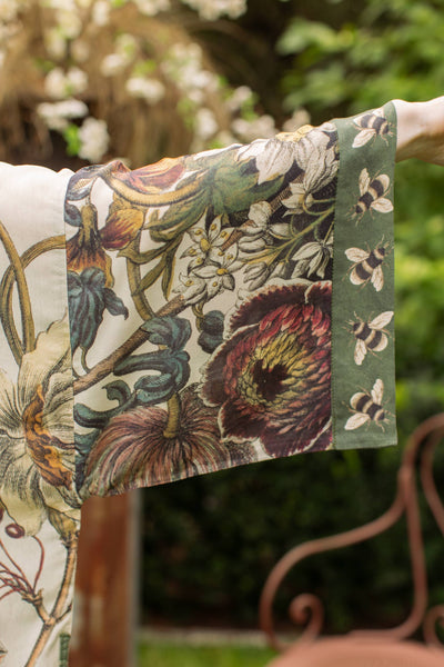 Love Grows Wild - Kimono Robe