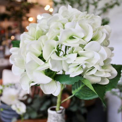 Fresh Touch White/Green Hydrangea Spray