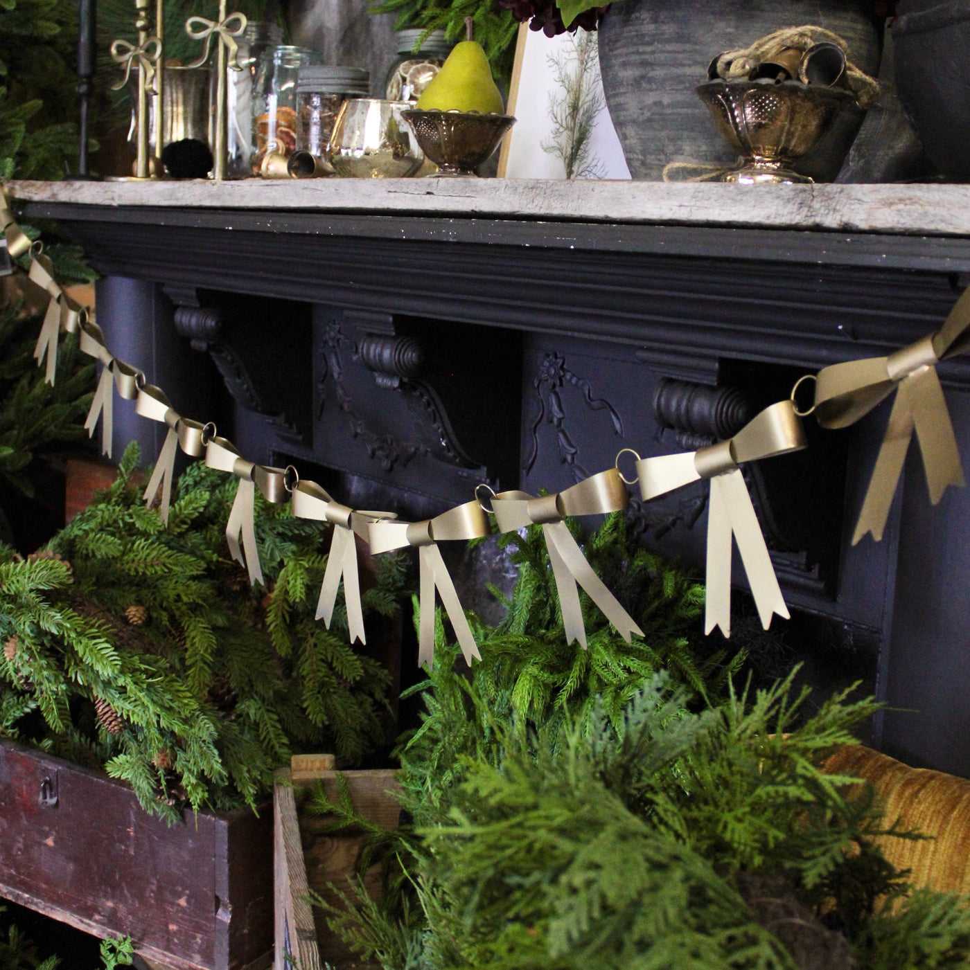 Gold Metal Bow Garland