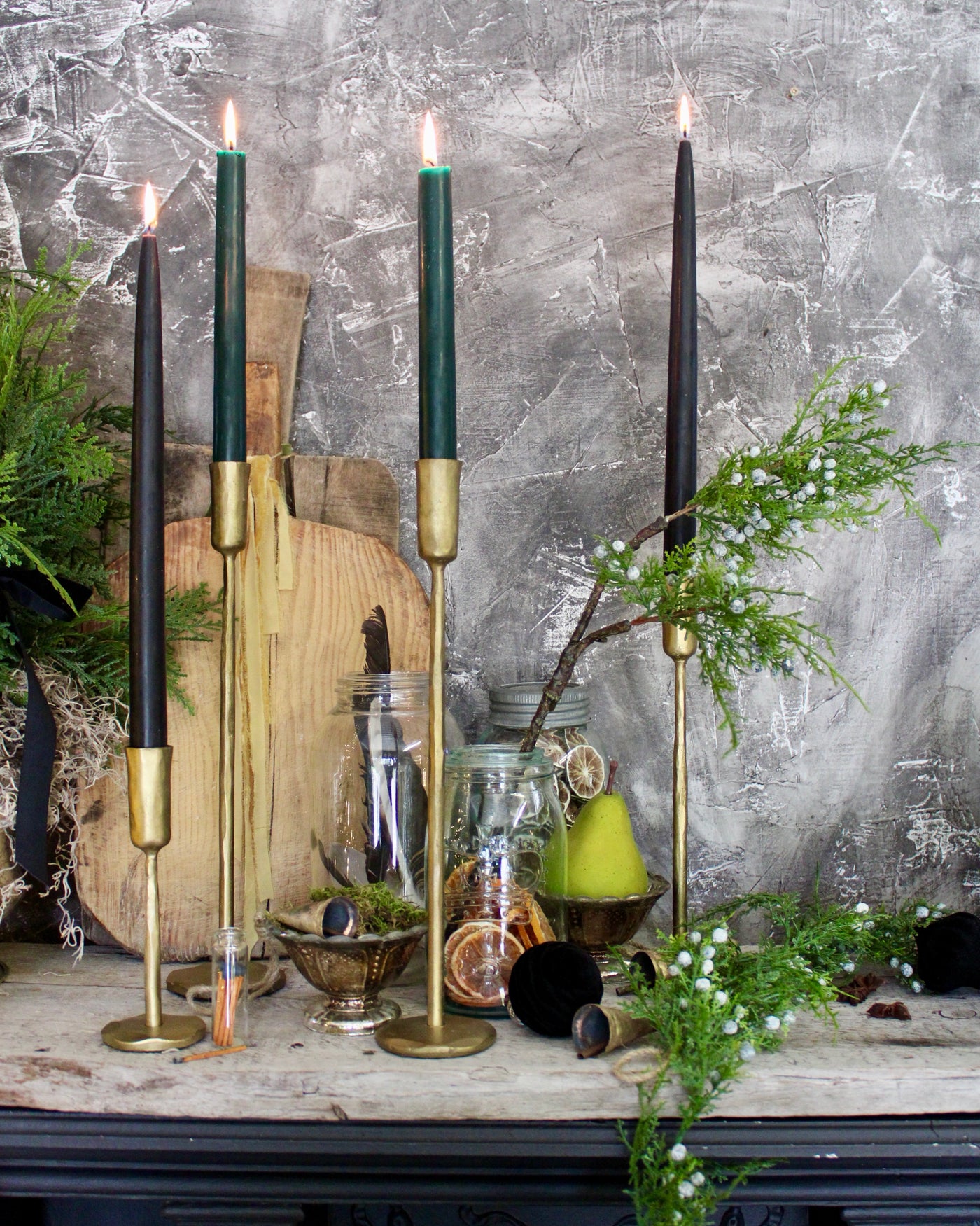 20” Juniper Berry Spray