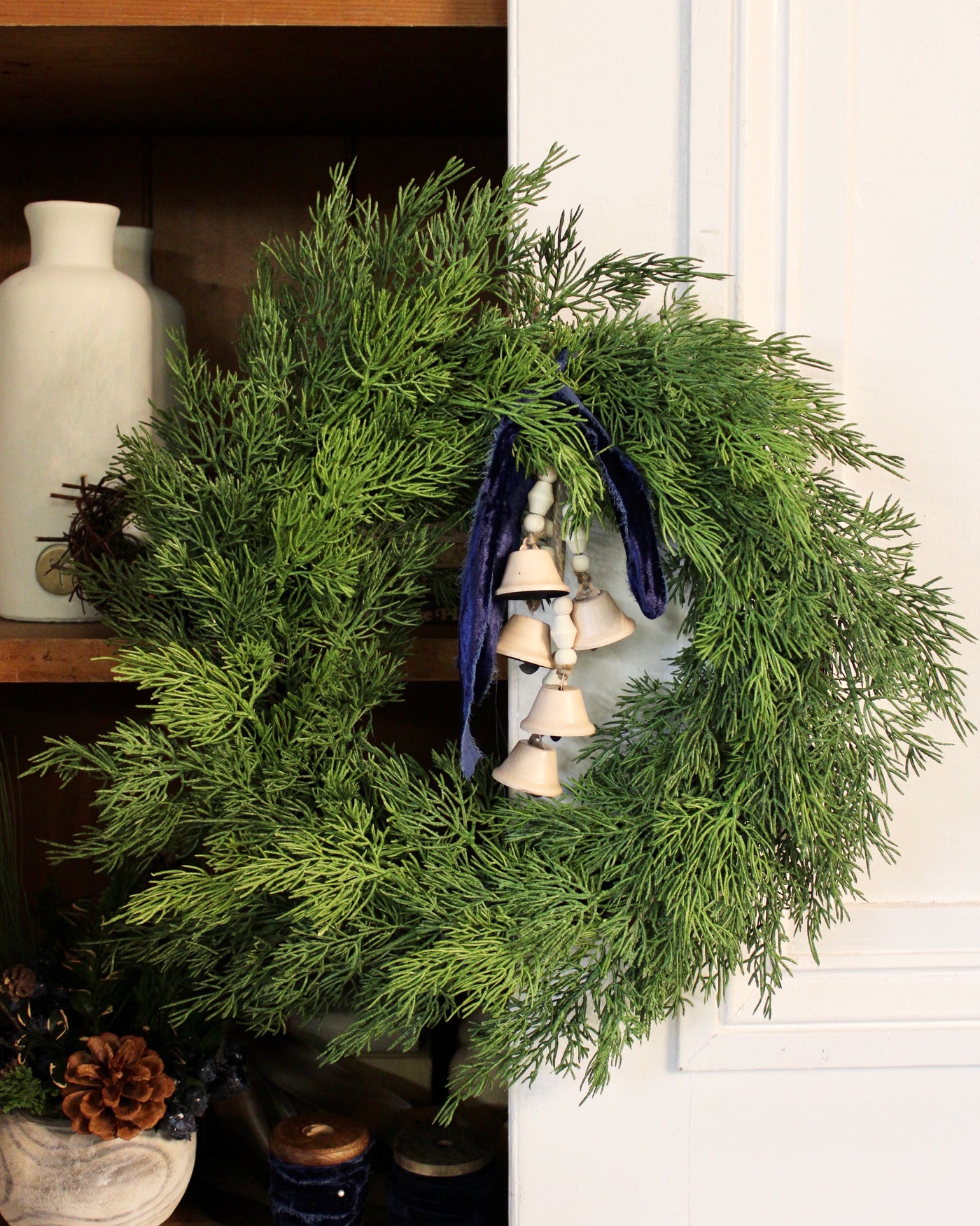 20” Eastern White Cedar Wreath ( Real Touch)