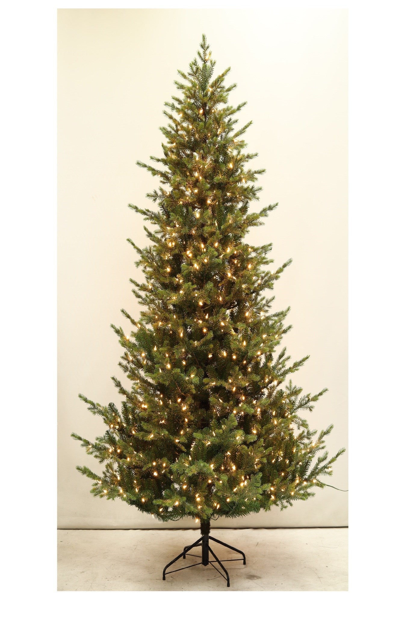 7.5' Slim Fall River Spruce Tree