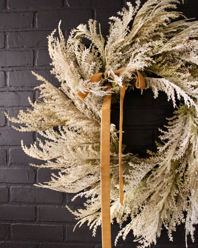 32” Pampas Wreath with Bow