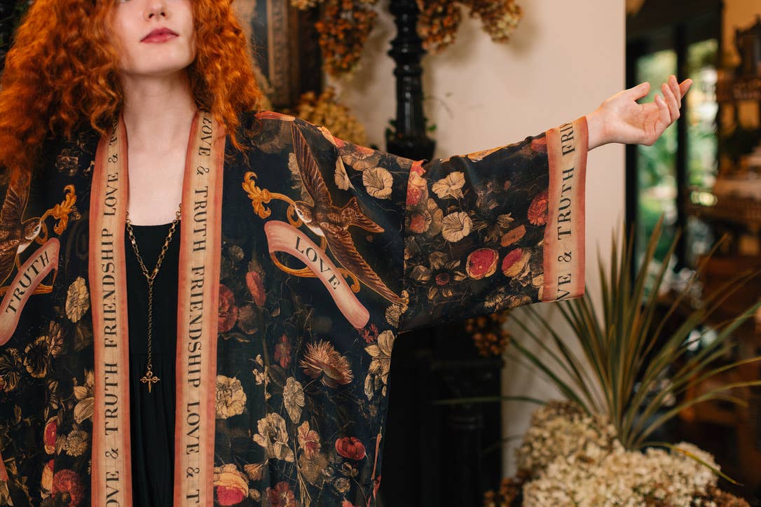 Heart of Gold - Kimono Robe