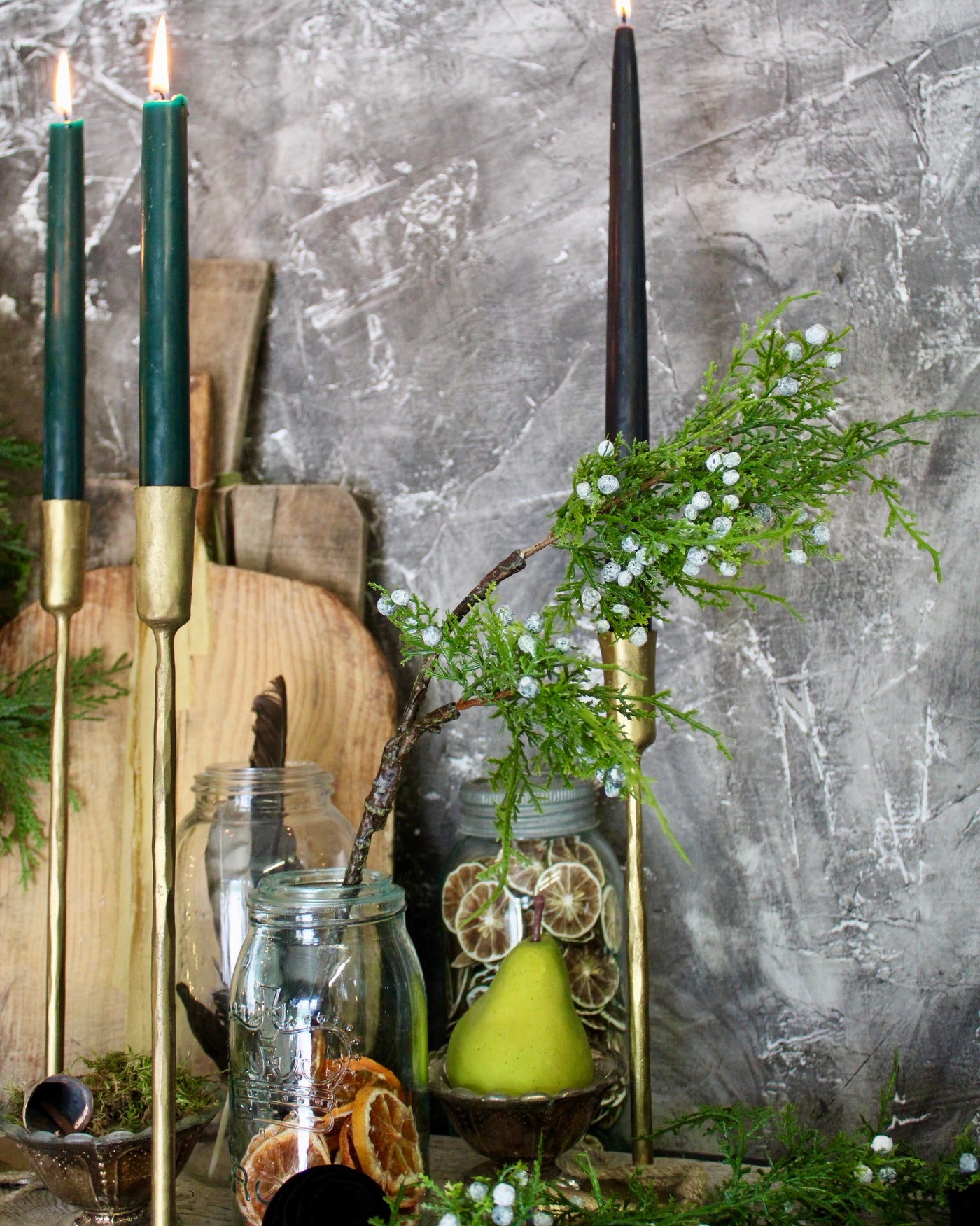 20” Juniper Berry Spray