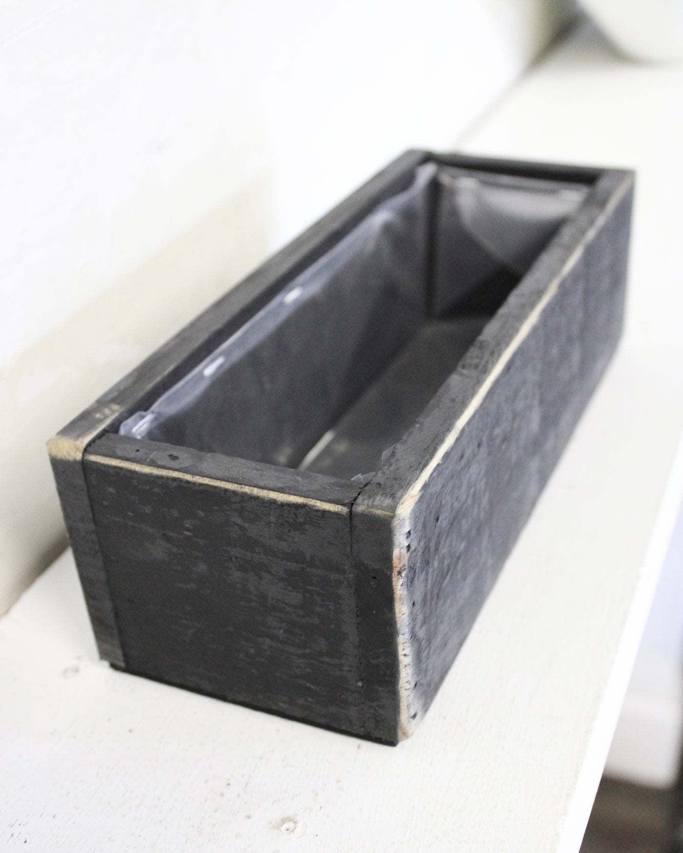 Black Rectangular Wooden Pot