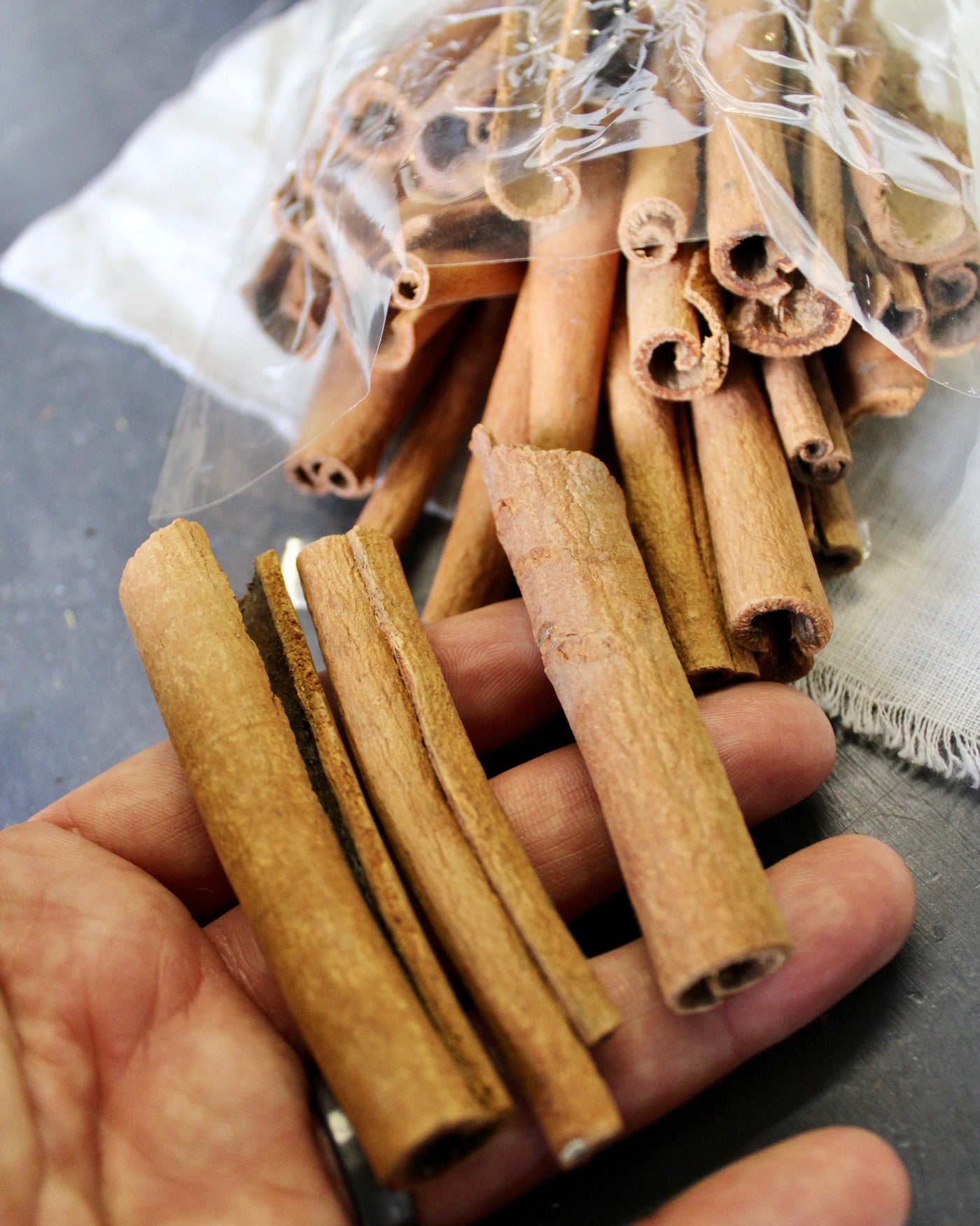 3” Cinnamon Sticks