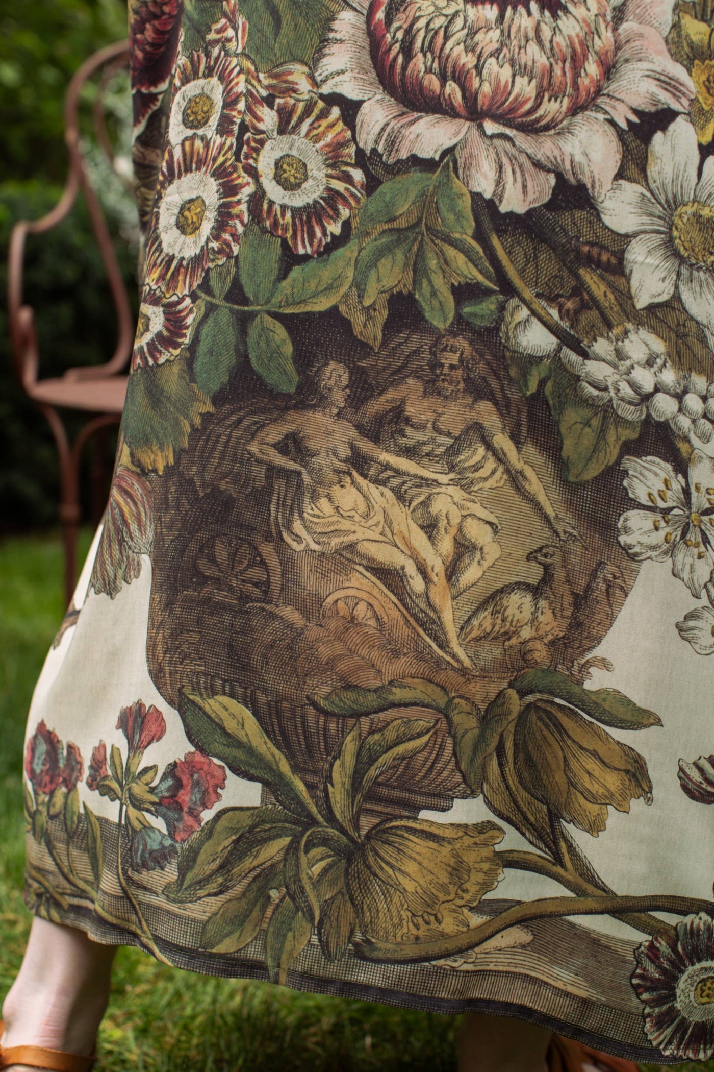 Love Grows Wild - Kimono Robe