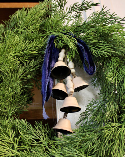 20” Eastern White Cedar Wreath ( Real Touch)
