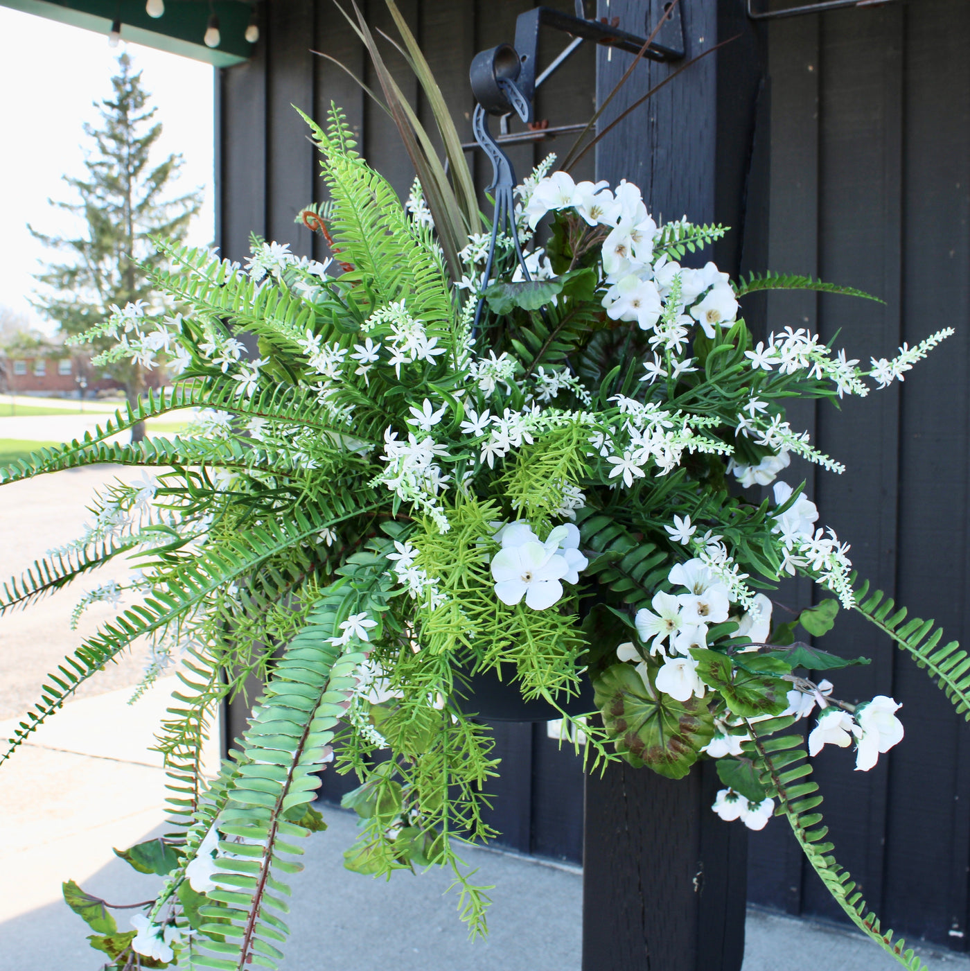 Hanging Basket/Drop-In White