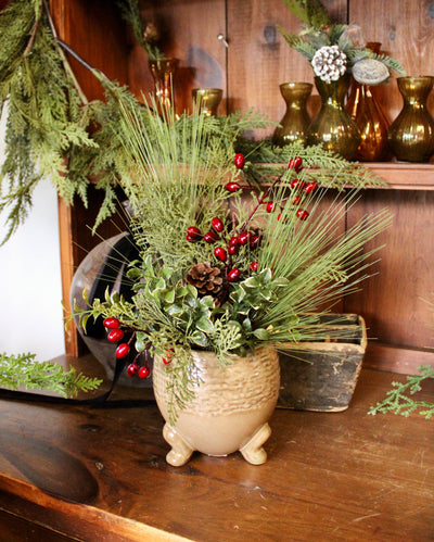 Traditional Christmas Arrangement Redux