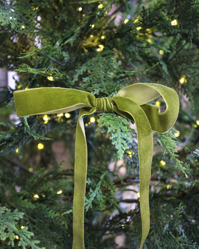 1” Velvet Ribbon Bows - 10” Long