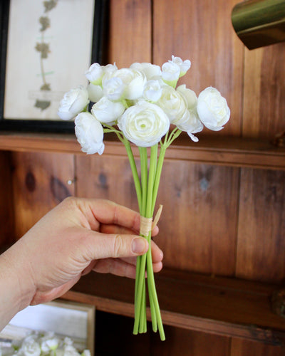 White Ranunculus Bundle