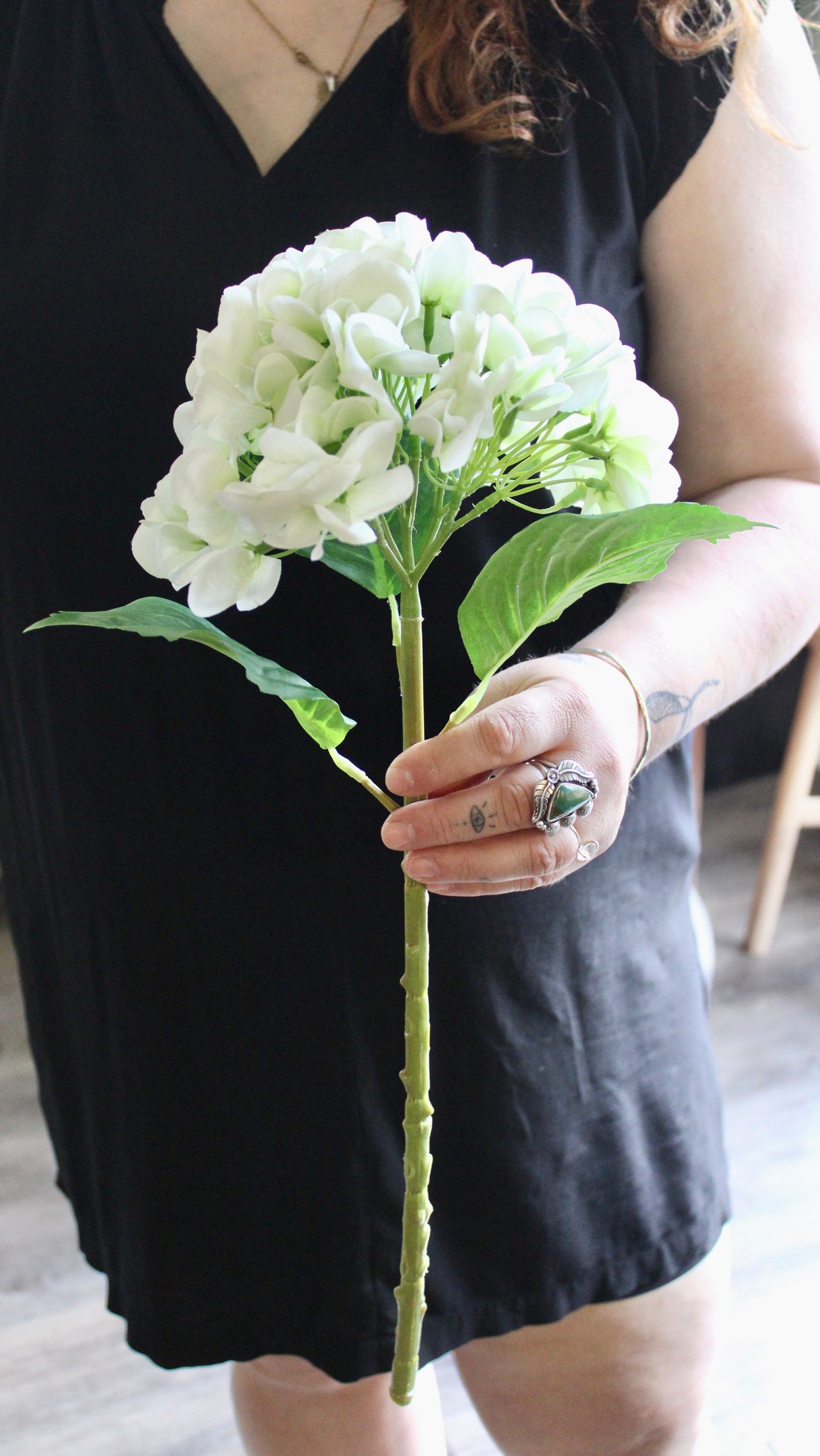 Fresh Touch White/Green Hydrangea Spray