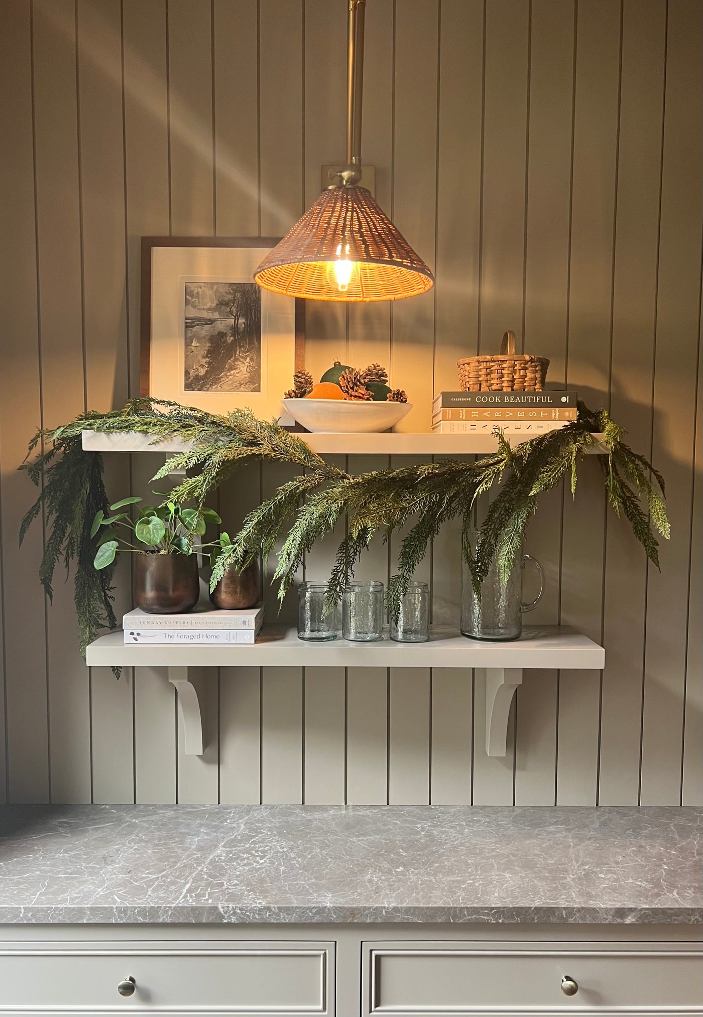 70” Fresh Touch Western Cedar Garland