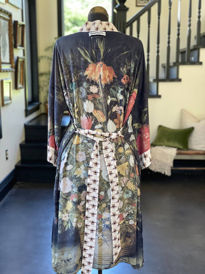 I Dream In Flowers - Kimono Robe