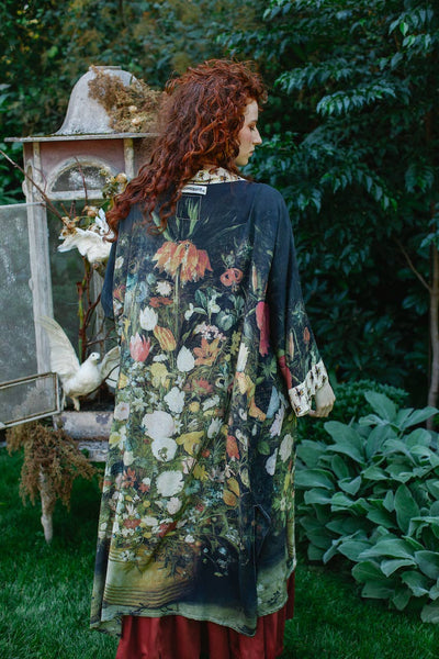 I Dream In Flowers - Kimono Robe