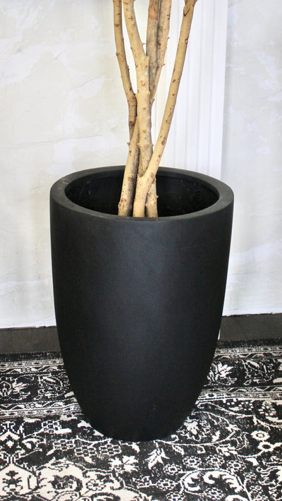 Black Fibrestone Tapered Pot