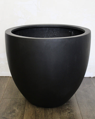 Black Fiberstone Pot